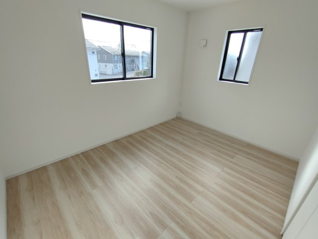 小山市城西　２期の洋室|〇３号棟　洋室　6帖〇
お子様ひとりひとりにお部屋を持たせることができます♪
※2025年12月撮影
