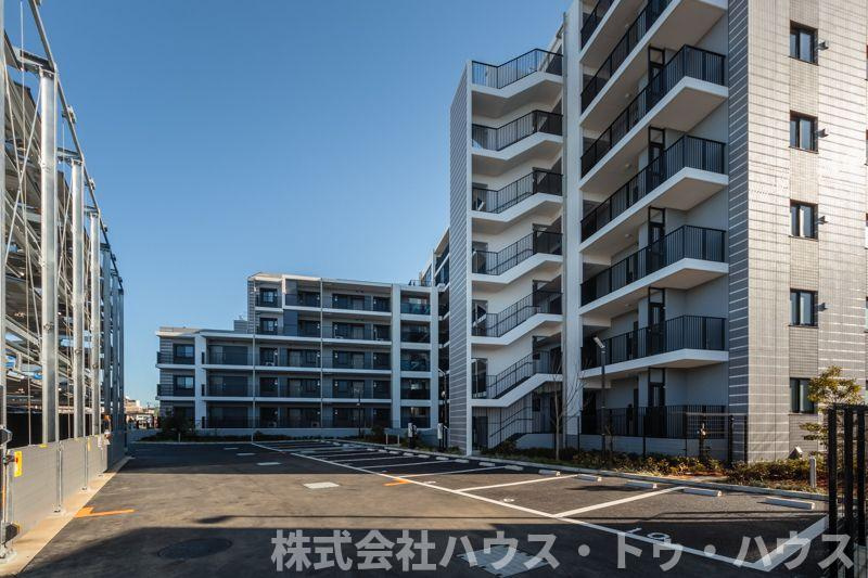 パークホームズ柏あけぼの二丁目の駐車場