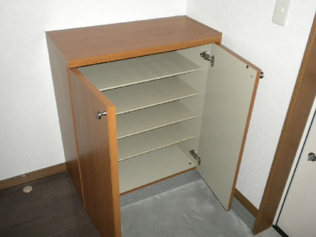 バップバーレンK館の収納