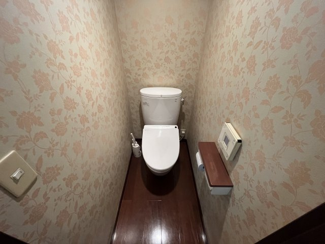 柳川市新町貸家のトイレ