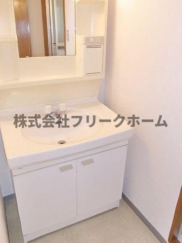 キタビルドの洗面所