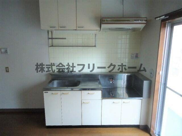 キタビルドのキッチン