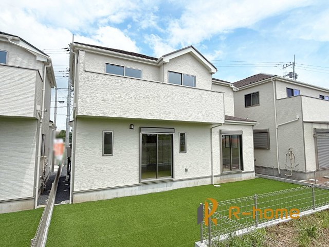ひたちなか市足崎　新築戸建て　D号棟の外観|建物完成いたしました！ご予約で『平日』や『夕方』などでもご見学可能です！