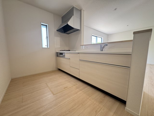 南城市玉城愛地　第1（全5棟）1・2・4号棟のキッチン|1号棟　使いやすいシステムキッチン♪