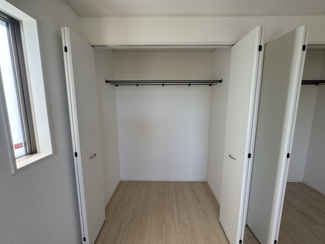 南城市玉城愛地　第1（全5棟）1・2・4号棟の洋室|1号棟　洋室6帖＋CL付き♪