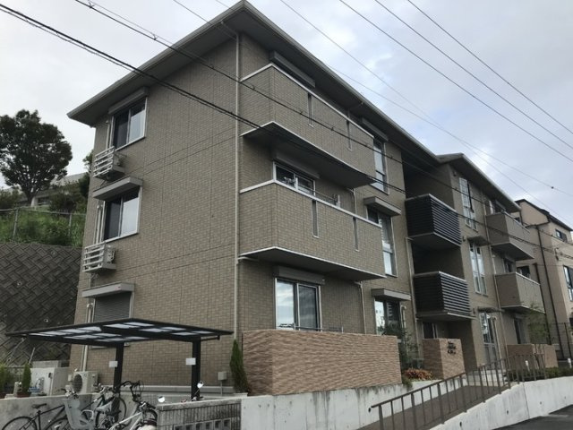 Pastoral　Court　Senri