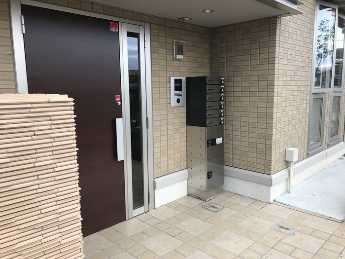 Pastoral　Court　Senriのエントランス