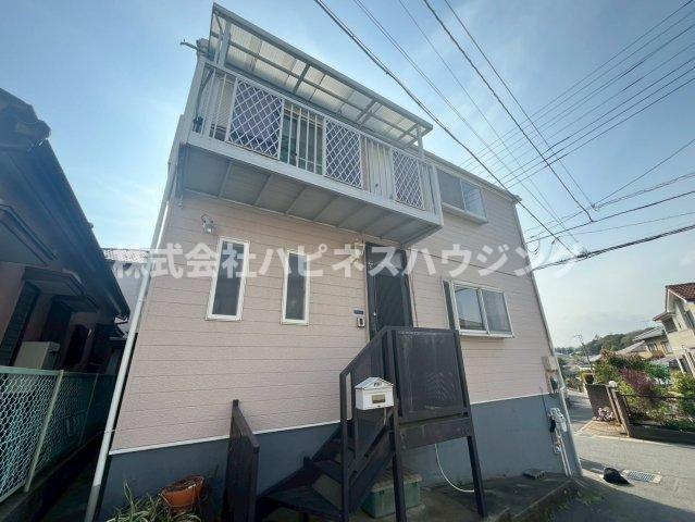 レナーズＢの外観
