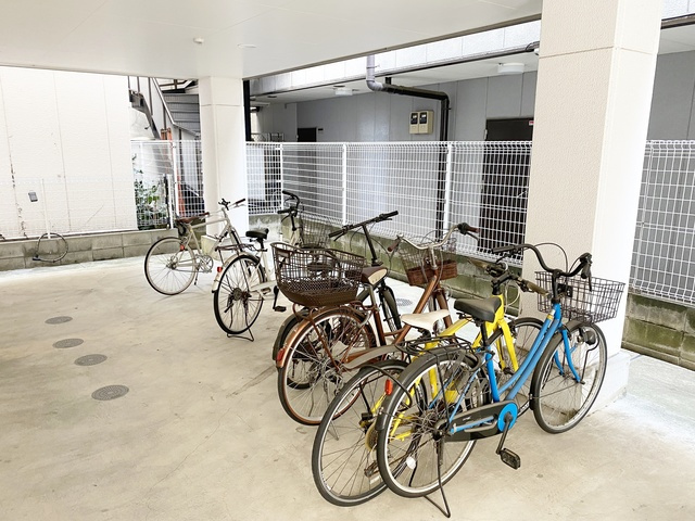 グランドール大宮のその他共用部分|自転車置き場！