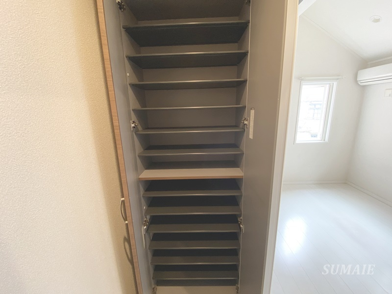 パステルプラザⅤの収納|シューズボックスです☆