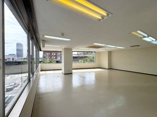 万年橋パークビルの内装