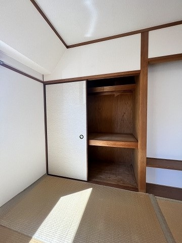沖ビルの収納