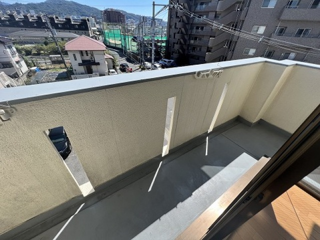 沖ビルのバルコニー