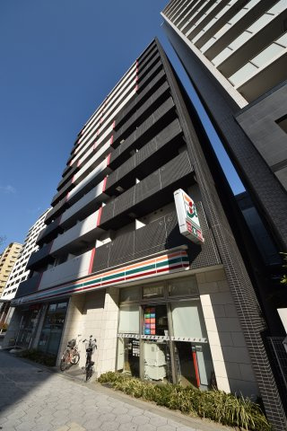 アフルエンス難波