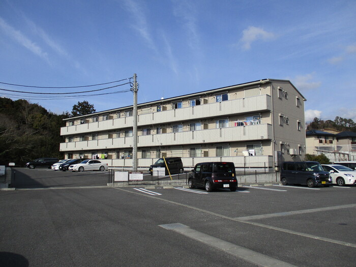 グランデ北沢Ⅱの外観