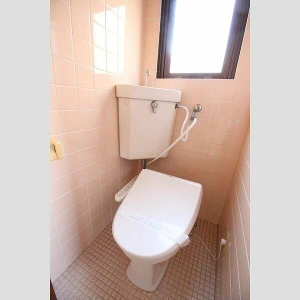 上川ビルのトイレ