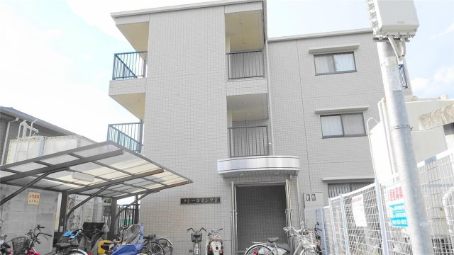 クレールミシマIIのエントランス|清潔なエントランスです