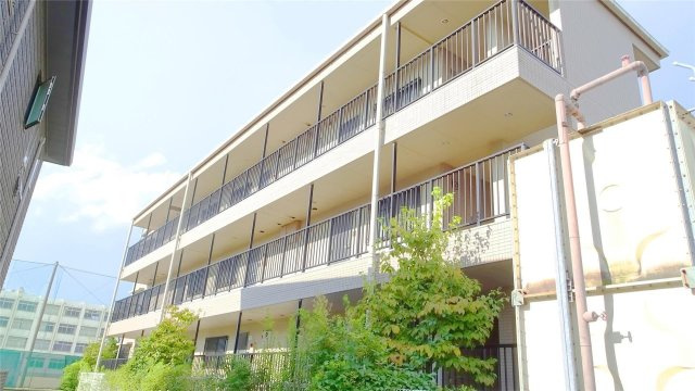 クレールミシマIIの外観|外はこのようになっています