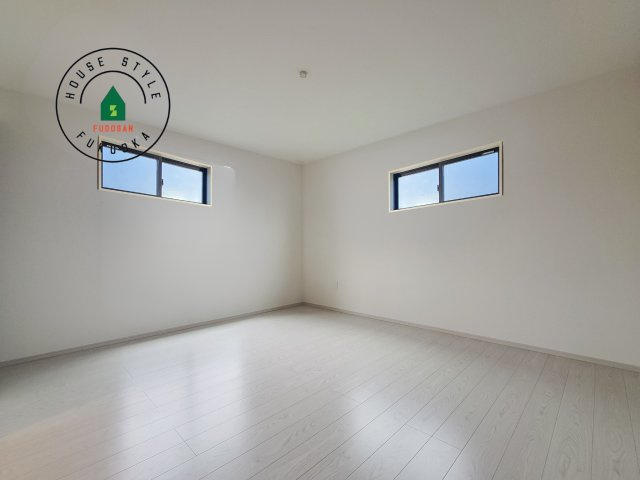 大野城市乙金台1丁目第6-1棟(1号棟)の内観：施工例|落ち着いた色調の洋室です。