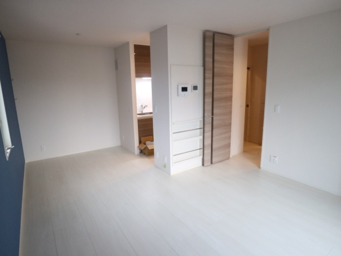 LA MAISON VERTE 西田辺の居間・リビング