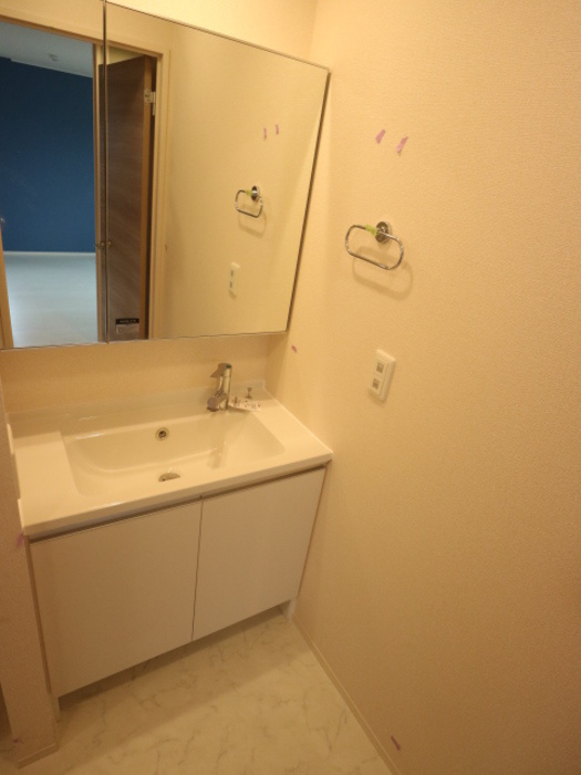 LA MAISON VERTE 西田辺の洗面所