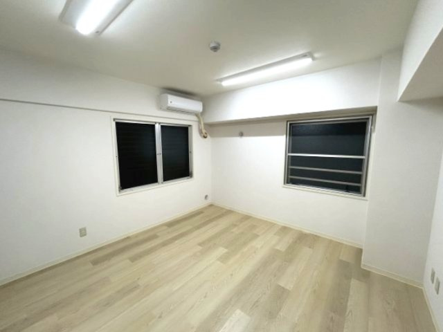コムーネ灘の寝室