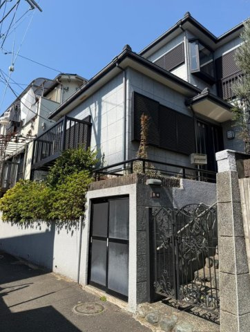 横浜市南区清水ヶ丘 中古戸建て【仲介手数料無料】
