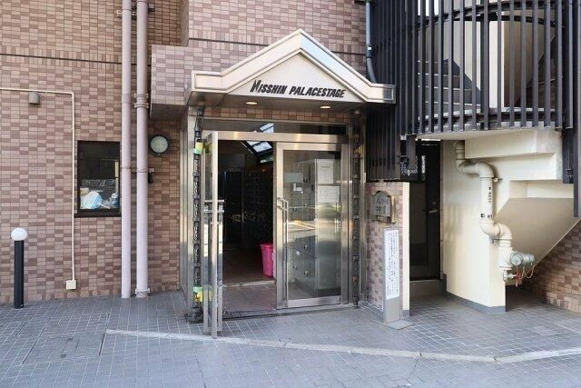 日神パレステージ中村橋のエントランス