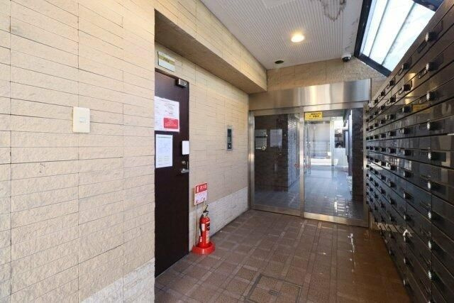 日神パレステージ中村橋のエントランス