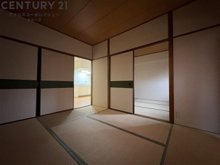 橋本第2マンションの寝室