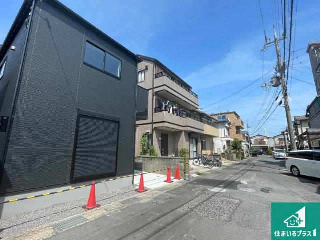 ★1(土)2(日)現地見学可能！★草津市上笠　限定1邸の前面道路含む現地写真|安心の10年保証！外観を美しく保ち、雨水で汚れを落とします！気になることがありましたら、お気軽にお問い合わせください！