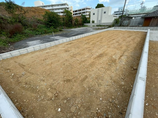＋＋沖縄市知花1丁目－C号棟（全3棟）の外観