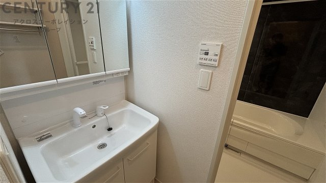 洗髪洗面化粧台付き♪