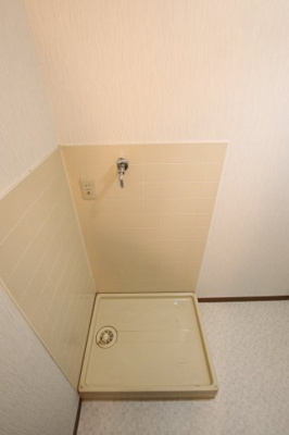 【設備】 | 安田ビル | 室内洗濯機置場