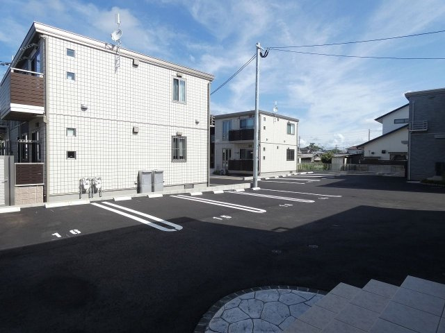  プレステージ和白ⅥC棟の駐車場