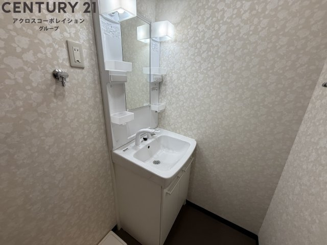 独立洗面化粧台付きでおすすめです！
