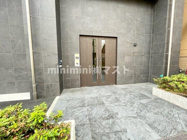 LIVIAZ OSAKA Veriteのエントランス
