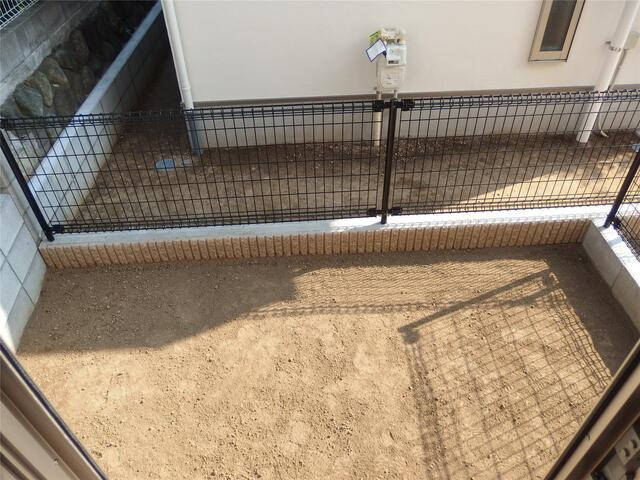 横浜市戸塚区上倉田町のアパートの庭|物干しスペースとしても使える庭付き♪