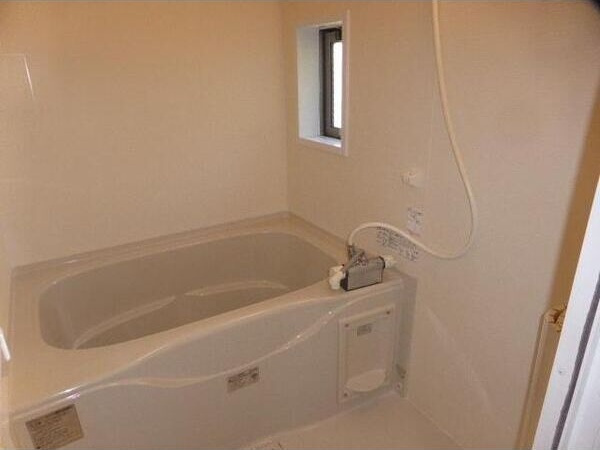 グリーンヴィル八雲　Aの浴室