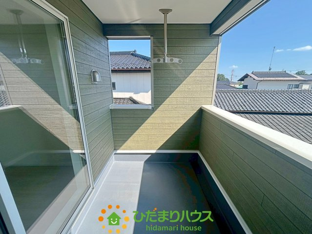 古河市中田第7　新築一戸建て　クレイドルガーデンのバルコニー|外の空気を感じながら、リラックスできる素敵な空間ですね！
