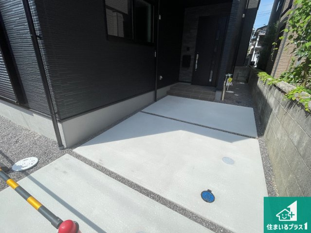 草津市上笠　第3期　新築一戸建ての外観|安心の10年保証！外観を美しく保ち、雨水で汚れを落とします！気になることがありましたら、お気軽にお問い合わせください！