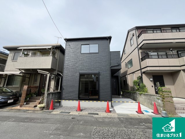 草津市上笠　第3期　新築一戸建ての外観|お客様に長く安心して住んでいだだける事にこだわった家づくり！住んでからのアフターサービスにもしっかりと取り組んでいます！