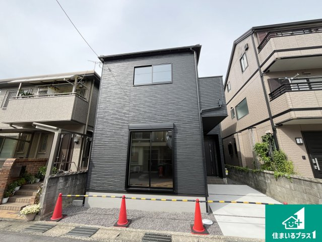 草津市上笠　第3期　新築一戸建ての外観|周辺は落ち着いた街並みの住宅地！子育てがしやすい住環境です！気になることがありましたら、お気軽にお問い合わせください！