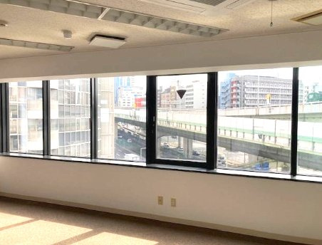 プラネット本町橋の内装