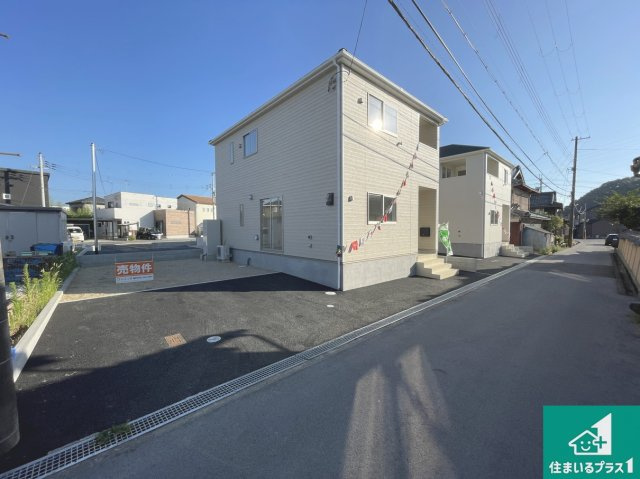 ★5(土)6(日)現地見学可能！★彦根市正法寺町　全3邸の駐車場|駐車スペース！散水栓があるので、こまめに愛車を洗えます！