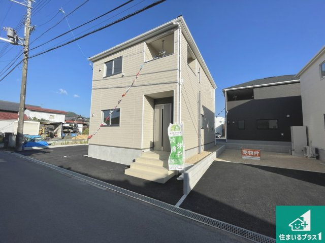 ★29(土)30(日)現地見学可能！★彦根市正法寺町　全3邸の外観|安心の10年保証！外観を美しく保ち、雨水で汚れを落とします！気になることがありましたら、お気軽にお問い合わせください！