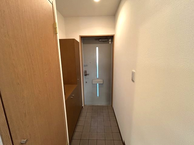 アプリーレ北青木の玄関