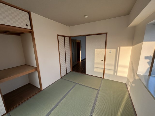 アプリーレ北青木の和室