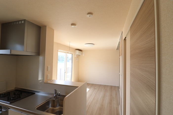 プレザントハウスＭ８の居間・リビング