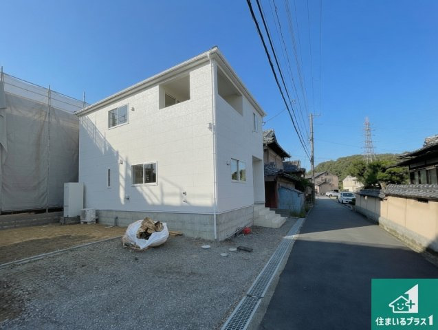 彦根市正法寺町　第1期　新築一戸建ての外観|安心の10年保証！外観を美しく保ち、雨水で汚れを落とします！気になることがありましたら、お気軽にお問い合わせください！